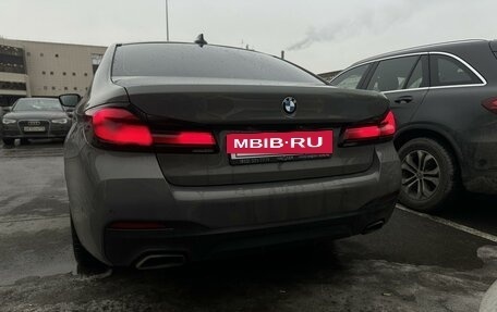 BMW 5 серия, 2021 год, 6 550 000 рублей, 3 фотография