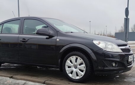 Opel Astra H, 2011 год, 695 000 рублей, 3 фотография