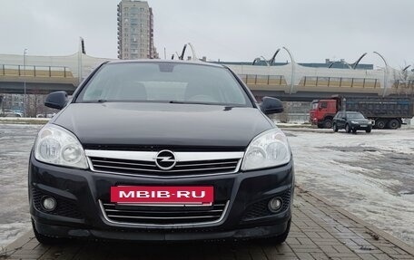 Opel Astra H, 2011 год, 695 000 рублей, 2 фотография