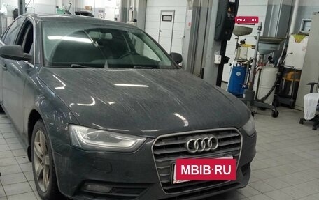 Audi A4, 2012 год, 1 275 000 рублей, 2 фотография