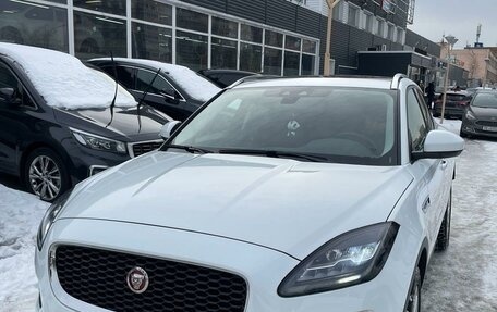 Jaguar E-Pace, 2019 год, 3 600 000 рублей, 4 фотография