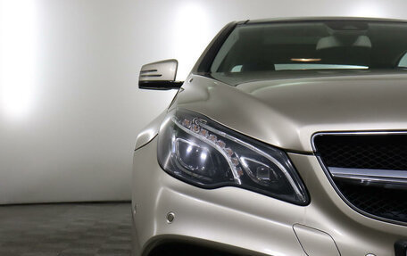 Mercedes-Benz E-Класс, 2015 год, 2 295 000 рублей, 20 фотография