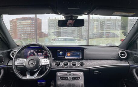 Mercedes-Benz E-Класс, 2018 год, 4 300 000 рублей, 14 фотография