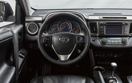 Toyota RAV4, 2013 год, 2 179 000 рублей, 15 фотография