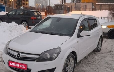 Opel Astra H, 2011 год, 600 000 рублей, 1 фотография
