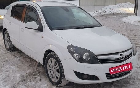 Opel Astra H, 2011 год, 600 000 рублей, 10 фотография