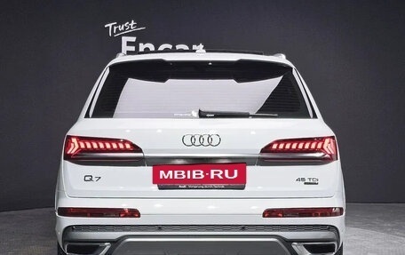 Audi Q7, 2020 год, 5 700 000 рублей, 4 фотография