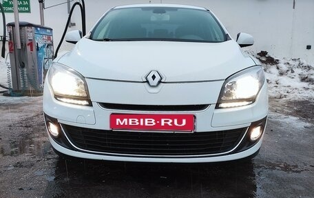 Renault Megane III, 2013 год, 680 000 рублей, 3 фотография