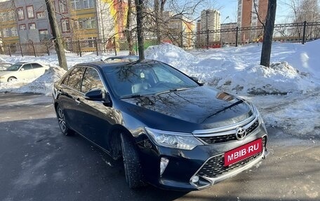 Toyota Camry, 2018 год, 2 700 000 рублей, 16 фотография