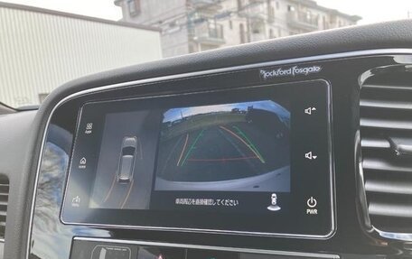 Mitsubishi Outlander III рестайлинг 3, 2020 год, 2 356 000 рублей, 13 фотография