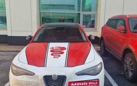 Alfa Romeo Giulia II, 2019 год, 2 850 000 рублей, 6 фотография
