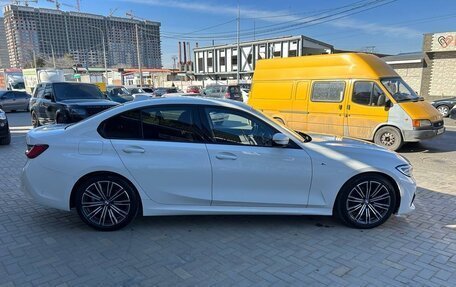 BMW 3 серия, 2021 год, 3 590 000 рублей, 13 фотография