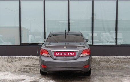 Hyundai Solaris II рестайлинг, 2011 год, 790 000 рублей, 5 фотография