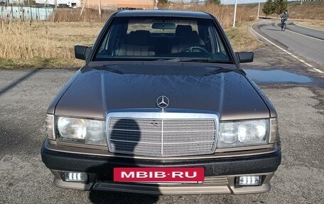 Mercedes-Benz 190 (W201), 1991 год, 550 000 рублей, 3 фотография