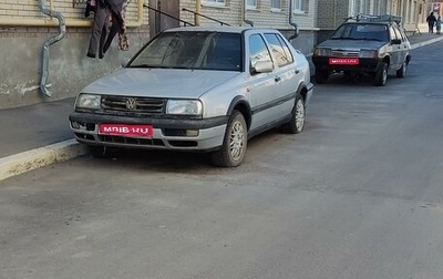 Volkswagen Vento, 1994 год, 100 000 рублей, 1 фотография