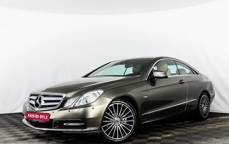 Mercedes-Benz E-Класс, 2011 год, 1 440 000 рублей, 1 фотография