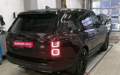 Land Rover Range Rover IV рестайлинг, 2021 год, 12 800 000 рублей, 4 фотография