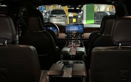 Lincoln Navigator, 2021 год, 10 000 000 рублей, 18 фотография