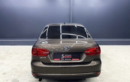 Volkswagen Jetta VI, 2012 год, 1 010 000 рублей, 5 фотография