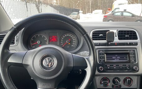 Volkswagen Polo VI (EU Market), 2013 год, 810 000 рублей, 11 фотография