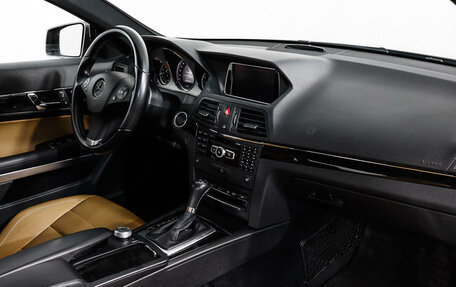 Mercedes-Benz E-Класс, 2011 год, 1 440 000 рублей, 13 фотография