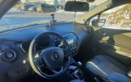 Renault Kaptur I рестайлинг, 2019 год, 1 700 000 рублей, 4 фотография