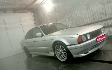 BMW 5 серия, 1990 год, 260 000 рублей, 2 фотография
