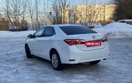 Toyota Corolla, 2013 год, 1 240 000 рублей, 3 фотография