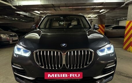 BMW X5, 2019 год, 6 450 000 рублей, 3 фотография