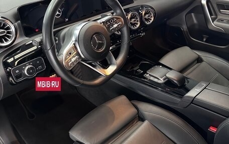 Mercedes-Benz CLA, 2020 год, 4 500 000 рублей, 8 фотография