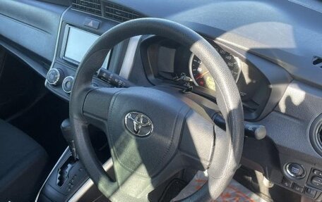Toyota Corolla, 2019 год, 700 000 рублей, 18 фотография