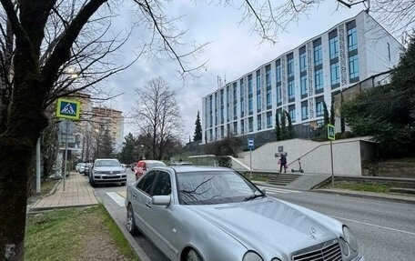 Mercedes-Benz E-Класс, 1995 год, 380 000 рублей, 14 фотография