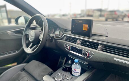 Audi A4, 2018 год, 3 140 000 рублей, 16 фотография