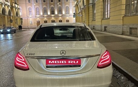 Mercedes-Benz C-Класс, 2015 год, 2 200 000 рублей, 4 фотография