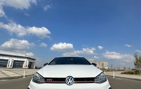 Volkswagen Golf GTI VII, 2019 год, 3 100 000 рублей, 6 фотография