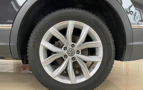 Volkswagen Tiguan II, 2019 год, 3 299 999 рублей, 8 фотография