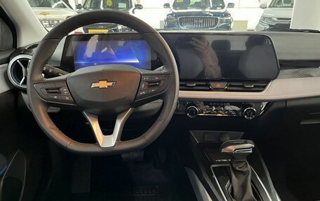 Chevrolet Monza, 2023 год, 2 099 000 рублей, 16 фотография