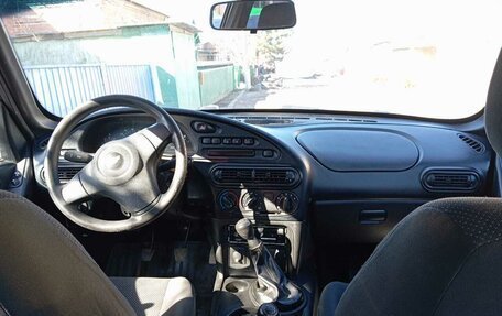 Chevrolet Niva I рестайлинг, 2017 год, 780 000 рублей, 4 фотография