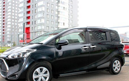 Toyota Sienta II, 2020 год, 1 720 000 рублей, 2 фотография