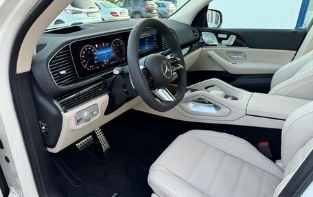 Mercedes-Benz GLS, 2023 год, 16 725 000 рублей, 8 фотография