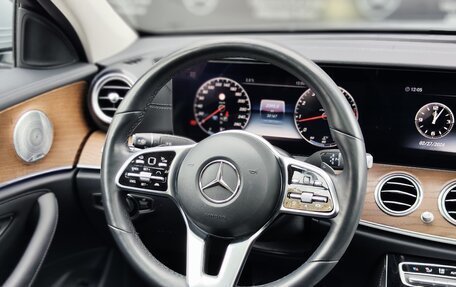 Mercedes-Benz E-Класс, 2019 год, 4 950 000 рублей, 33 фотография