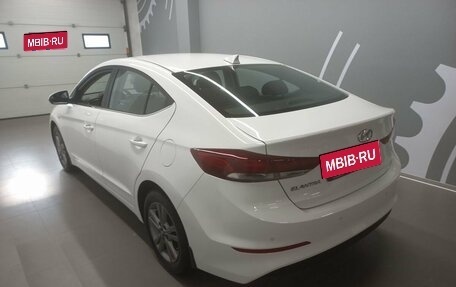 Hyundai Elantra VI рестайлинг, 2017 год, 1 649 000 рублей, 6 фотография
