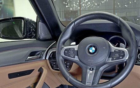 BMW 5 серия, 2018 год, 3 809 000 рублей, 12 фотография