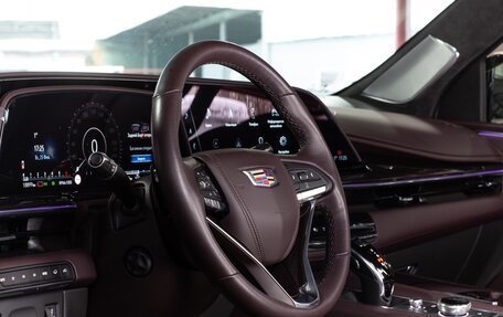 Cadillac Escalade V, 2022 год, 14 900 000 рублей, 12 фотография