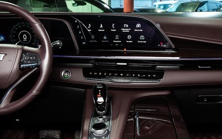 Cadillac Escalade V, 2022 год, 14 900 000 рублей, 18 фотография