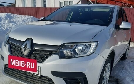 Renault Logan II, 2020 год, 928 000 рублей, 2 фотография