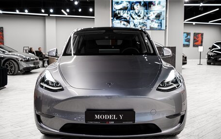 Tesla Model Y I, 2023 год, 6 990 000 рублей, 2 фотография