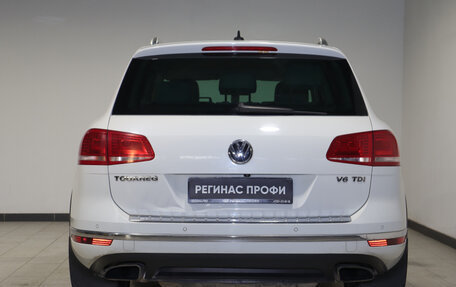 Volkswagen Touareg III, 2014 год, 3 121 000 рублей, 6 фотография