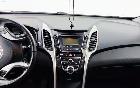 Hyundai i30 II рестайлинг, 2012 год, 1 120 000 рублей, 6 фотография