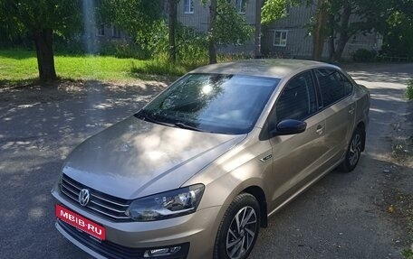 Volkswagen Polo VI (EU Market), 2017 год, 39 фотография